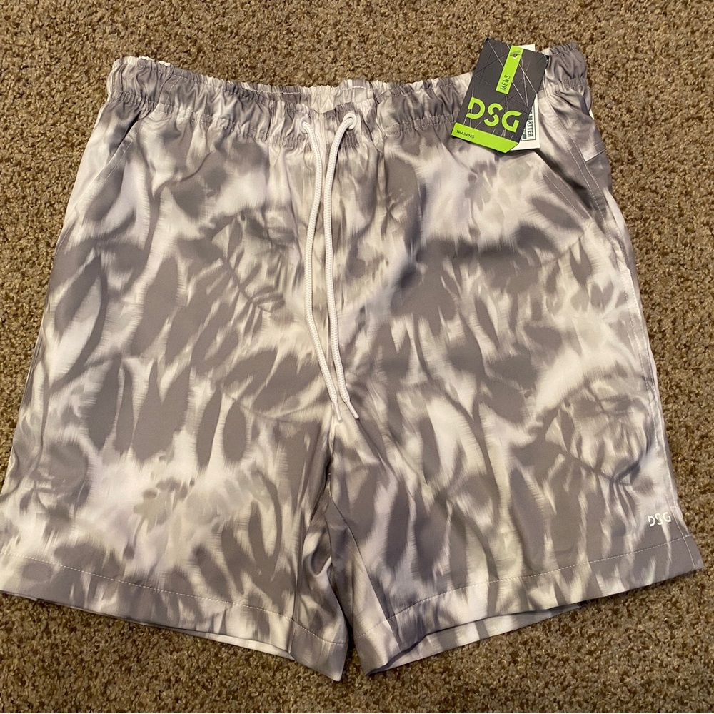 Men’s DSG Rec Swim Trunks Shorts 6” inseam Size M